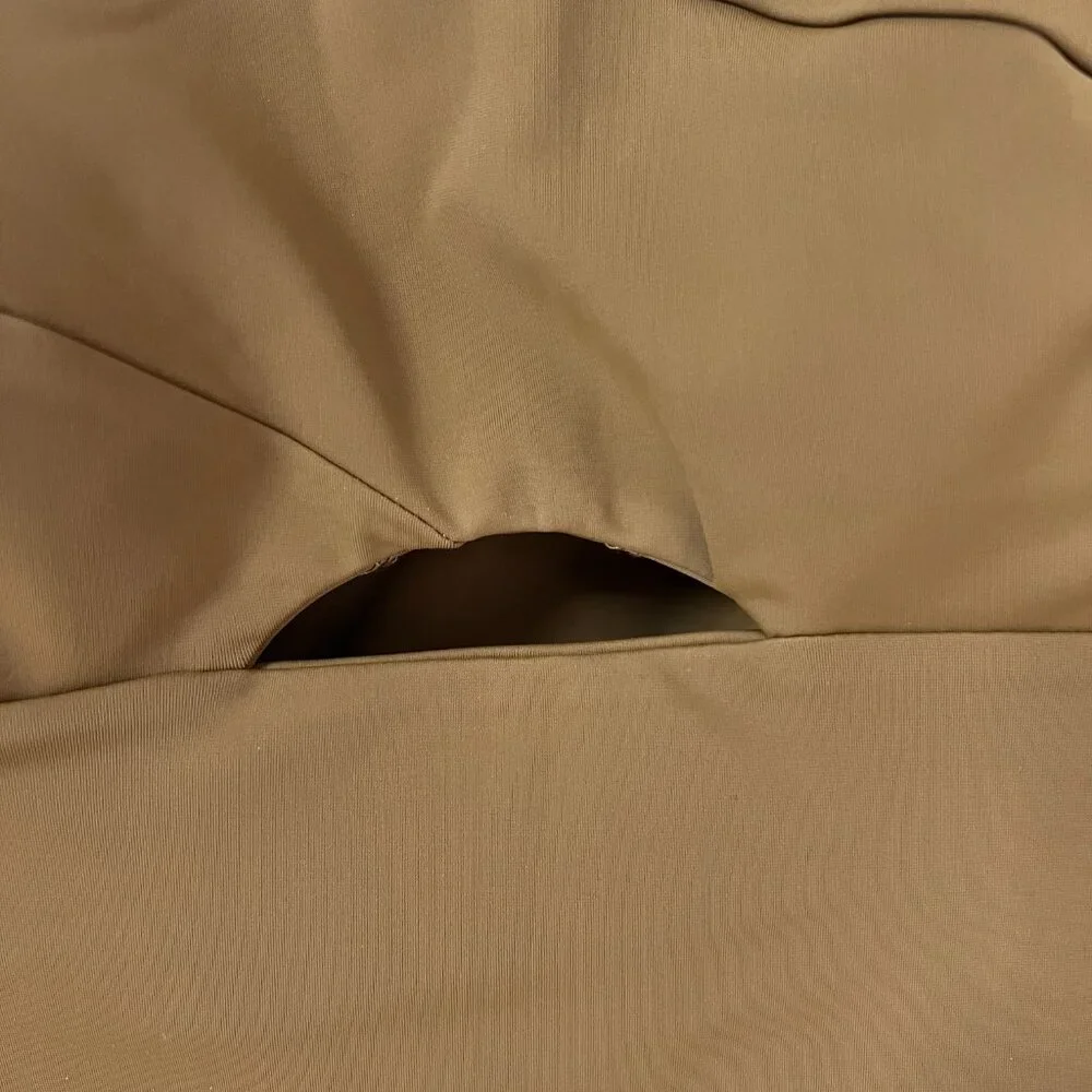 NWT LANSTON SPORT Hypnotic cutout sports bra (L) - Picture 5 of 11